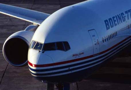 ВЭБ перехватил у "Ростехнологий" контракт на поставку Boeing 