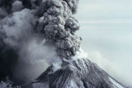 В Индонезии началось новое извержение вулкана Мерапи