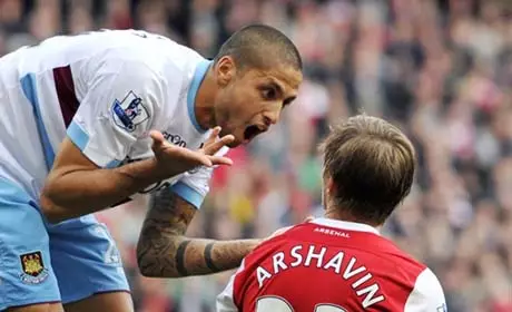 Аршавина признали одним из худших игроков матча Кубка английской лиги