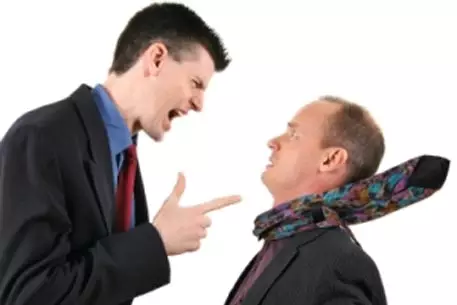 Британские психологи посоветовали чаще общаться с начальством