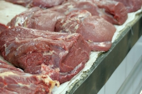 Россия частично сняла запрет на ввоз мяса из Казахстана
