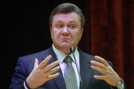 Янукович предложил Тимошенко оставить пост премьера