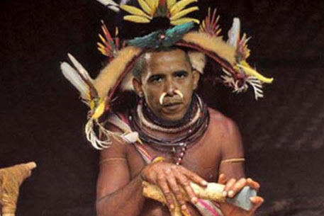 Обаму представили в образе африканского знахаря