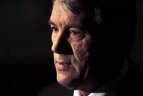 Юрист Ющенко подал на него в суд за незаконную отставку