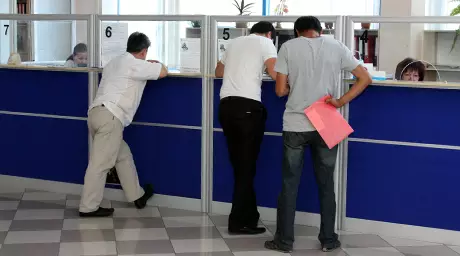 Житель Семея узнал о собственной смерти в ЦОНе