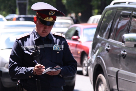 В Алматы в ДТП пострадали пять человек