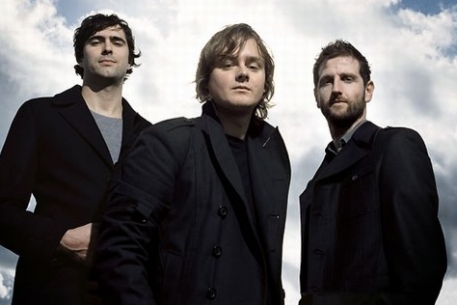 Группа Keane возглавила британский хит-парад 