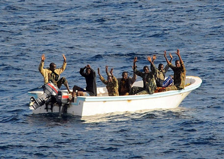 Сомалийские пираты покинули захваченное турецкое судно