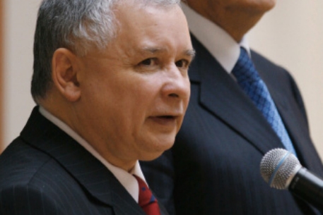Премьер Польши призвал не голосовать за Ярослава Качиньского