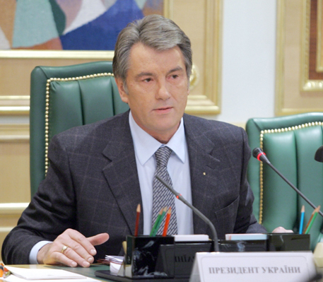 Ющенко призвал Раду самораспуститься
