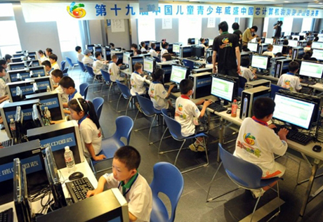Власти Китая решили ужесточить контроль за интернетом