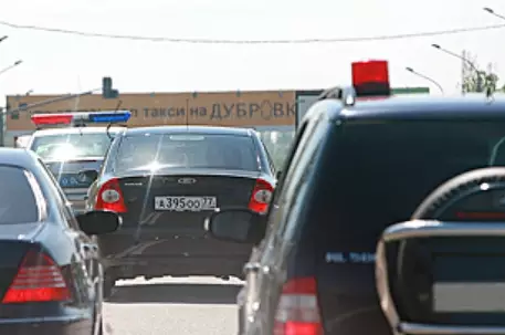 К концу мая МЧС России проведет ревизию "мигалок"