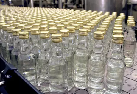 В РК импортеры алкоголя терпят убытки из-за перемаркировки продукции