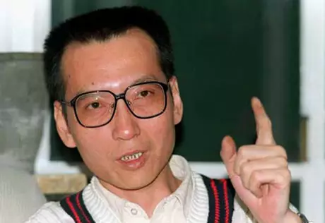 Франция проигнорировала просьбу Китая не ходить на вручение Нобелевской премии мира