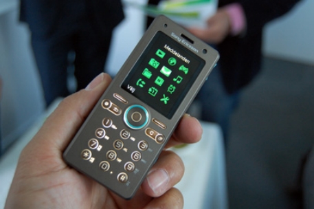 Sony Ericsson выпустил "зеленые" телефоны