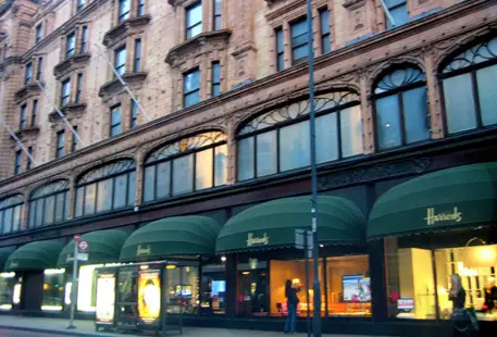 Банда мотоциклистов ограбила ювелирный бутик в Лондоне