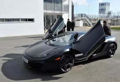 McLaren объявила цену на новый суперкар MP4-12C