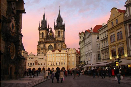 В Праге нашли тела троих погибших под завалами дома