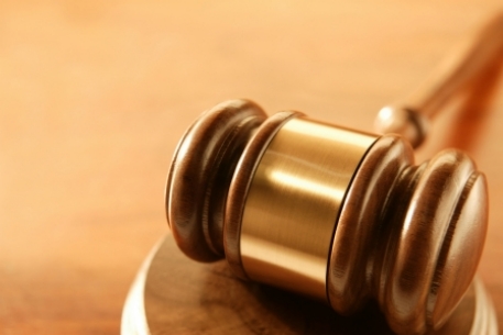 Арбитражный суд разрешил издавать журнал "Человек и закон"