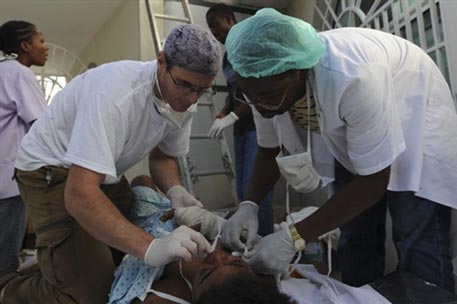 Число жертв вспышки холеры на Гаити достигло 200 человек