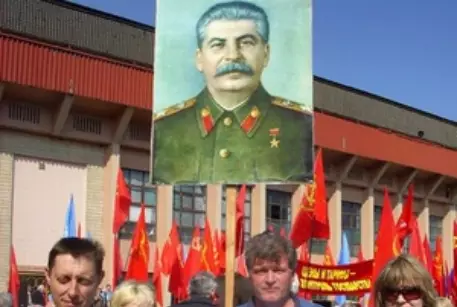 Открытие памятника Сталину в Запорожье не обошлось без жертв