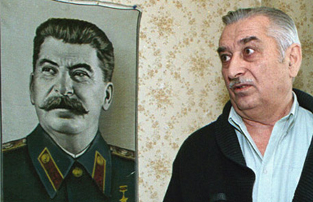 Слушание по иску внука Сталина перенесли на 13 октября