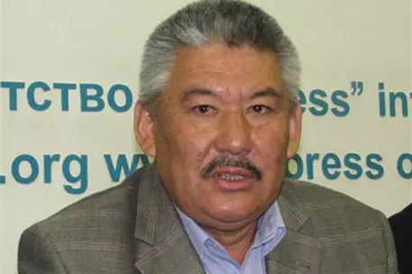 Власти Киргизии предложили разрешить контрабанду солярки из РК