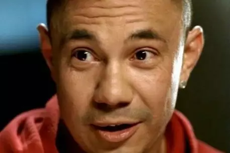 Экс-чемпион мира по боксу Цзю стал главным редактором журнала