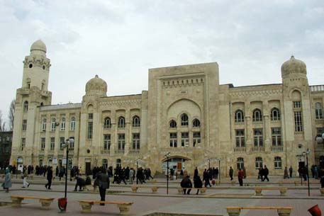 Угроза взрыва на Бакинском вокзале оказалась ложной