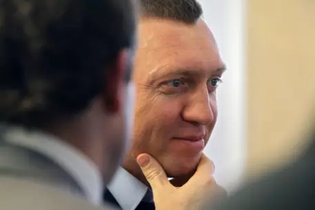 Дерипаска переориентирует бизнес на Азию