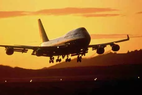 Boeing-747 аварийно сел в Иркутске