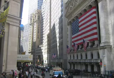 Власти США готовят дела против банков с Уолл-Стрит