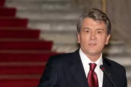 В отставке Ющенко получит дачу с прислугой