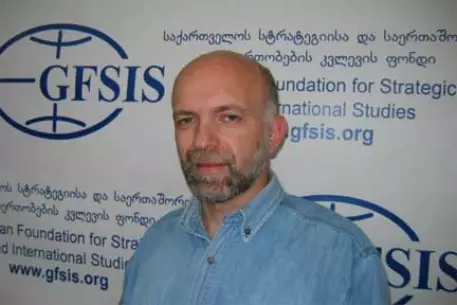 В Грузию прибыл заместитель Хиллари Клинтон