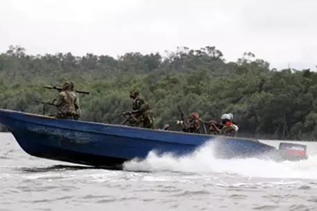 В Нигерии боевики атаковали два грузовых судна