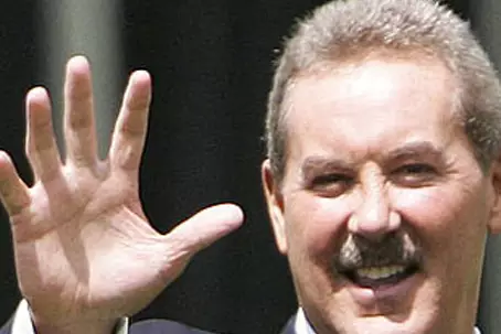 Миллиардер Стэнфорд попал в больницу после драки с сокамерником