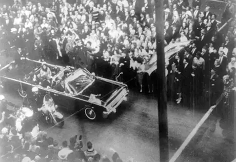 За 87,5 тысяч долларов ушел с молотка гроб предполагаемого убийцы Кеннеди