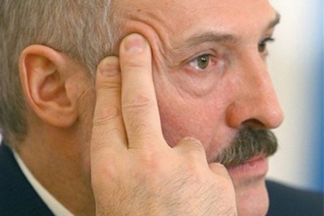 Лукашенко пристыдил Медведева за недобросовестность