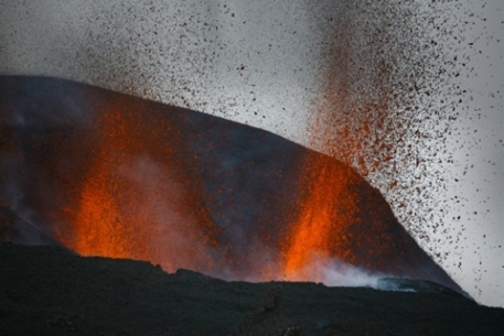 Вулкан Эйяфьятлайокудль остыл на 100 градусов