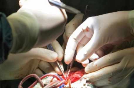 В Шымкенте начали делать операции на открытом сердце у детей