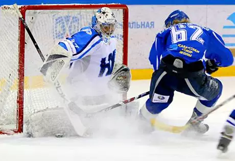 "Барыс" в гостях встретится с "Авангардом"