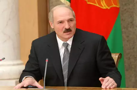 Лукашенко не признал долг перед "Газпромом" за поставки газа 