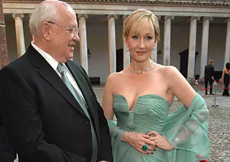 Джоан Роулинг посетила обед в память о жене Горбачева