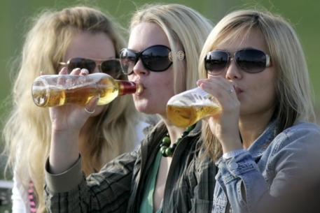 В Белоруссии ввели запрет на распитие пива в общественных местах