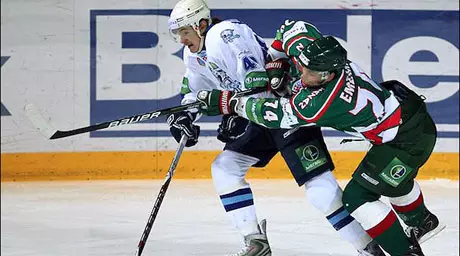 "Барыс" расторг контракт с Александром Шином