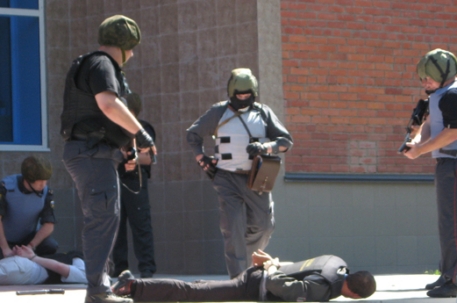 В Бишкеке по подозрению в терроризме арестовали казахстанца
