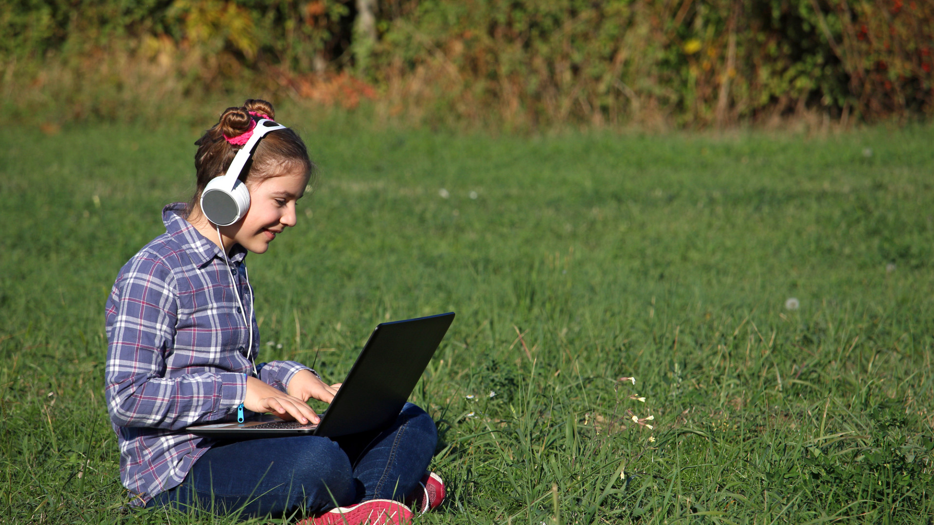 Куда деть свой старый ноутбук. \"Новым Илонам Маскам\" помогают в Казахстане