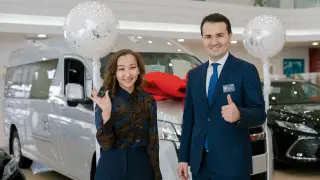 Toyota Kazakhstan передала НОК РК пять автомобилей Toyota