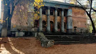 Исчезающая Алма-Ата: зачем снесли старинное здание стадиона "Медик"