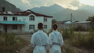 “Там тоже люди“: история молодых врачей, сменивших Алматы на село